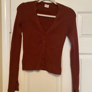 Soft ribbed Abercrombie cardigan. Size small